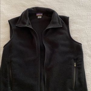 Patagonia synchilla fleece vest, men’s medium, blk